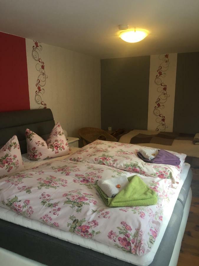 Kleinhennersdorf Ferienwohnung Guerth מראה חיצוני תמונה