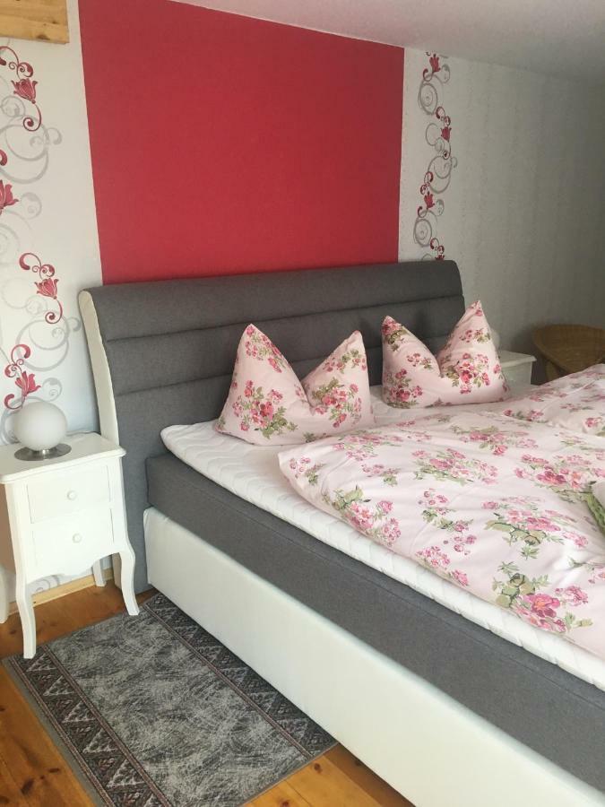 Kleinhennersdorf Ferienwohnung Guerth מראה חיצוני תמונה
